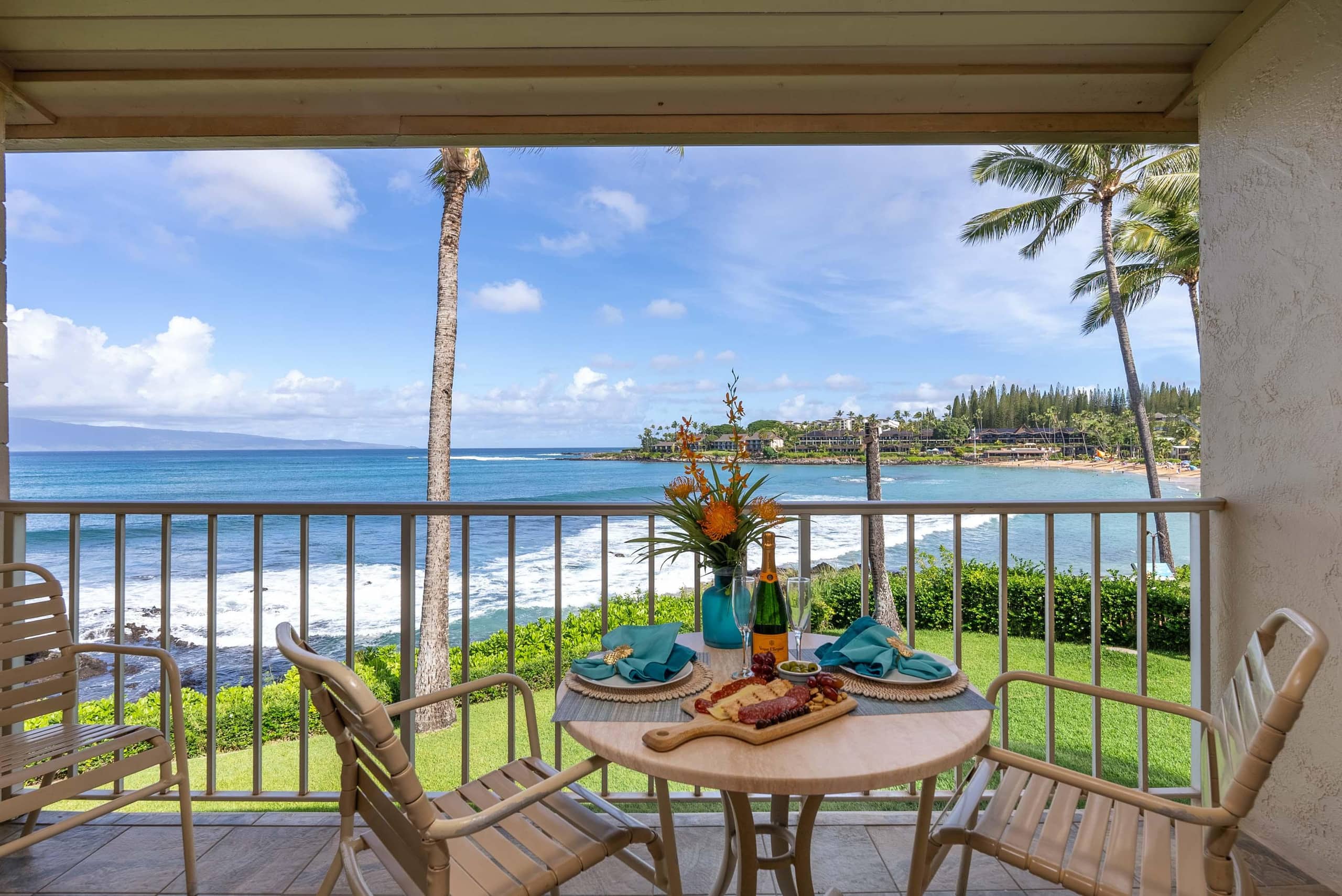 Condo in Lahaina · ★4.88 · Studio · 1 bed · 1 bath - Image 7