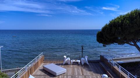 Sea sand house. Villa-gallery. Seaside, air con.