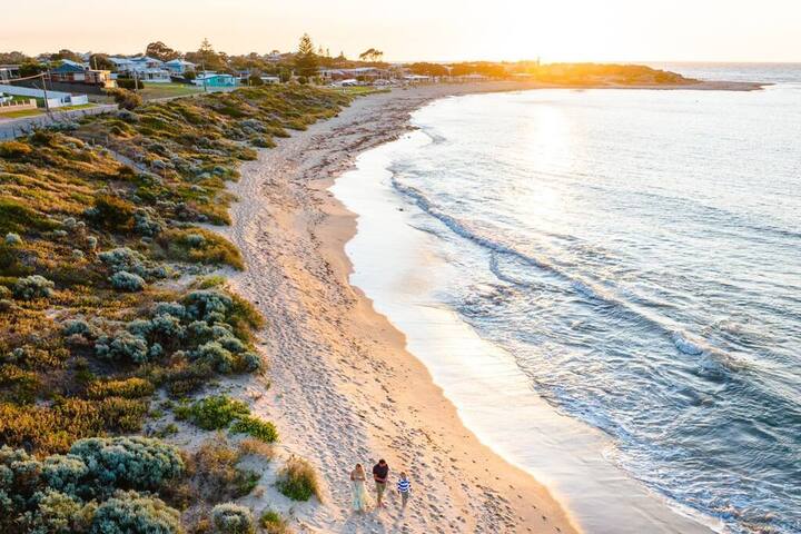 Family & Pets Oceanview Retreat – Beach Walks