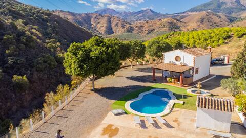 Cubo's Finca La Curva High Privacy
