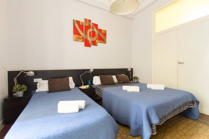 Plaza Universidad gallery image 5