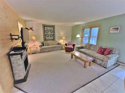 Red Pines - Elk Lake Condo #6