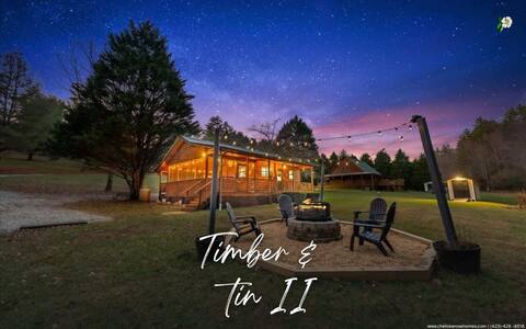 *Cabin* Couples Retreat|CreekFront|Hot Tub|FirePit
