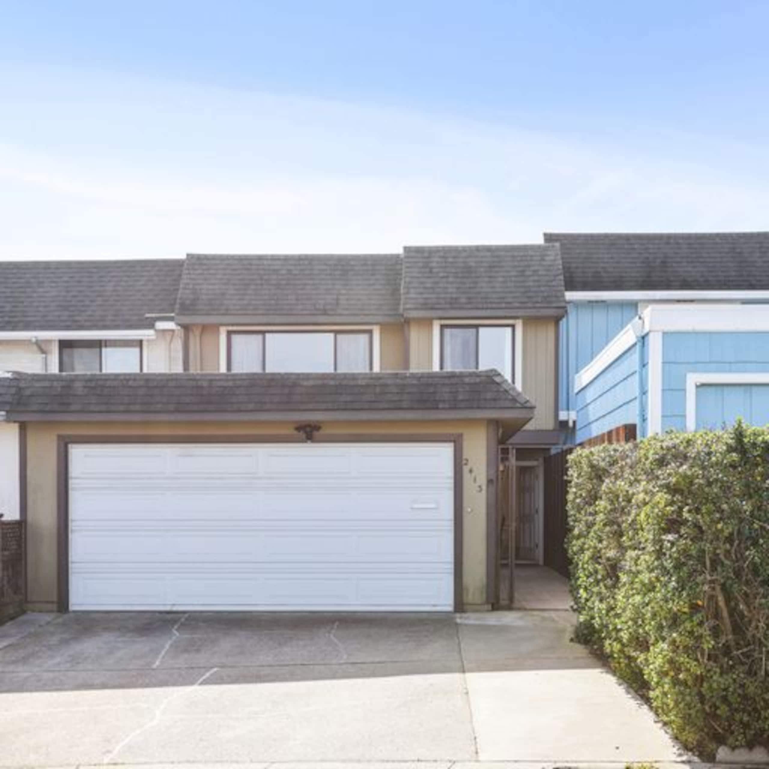 Home in South San Francisco · ★4.89 · 4 bedrooms · 5 beds · 2 private baths - Image 26