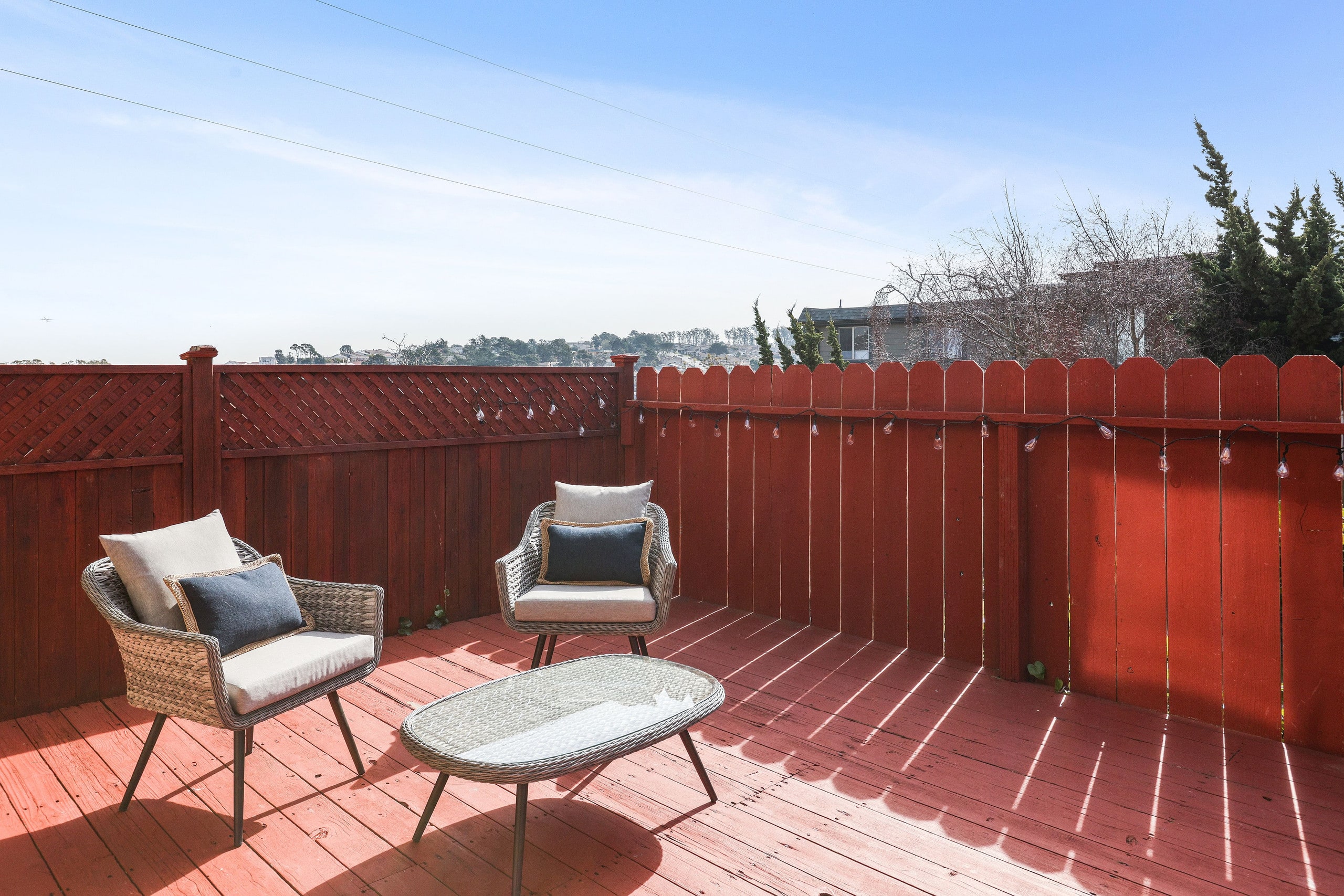 Home in South San Francisco · ★4.89 · 4 bedrooms · 5 beds · 2 private baths - Image 25
