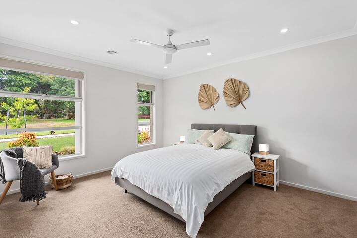 Tranquil Escape gallery image 5