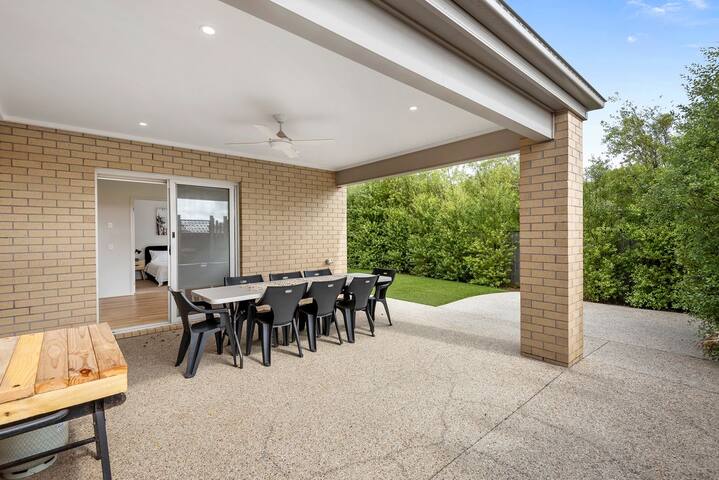 Tranquil Escape gallery image 2