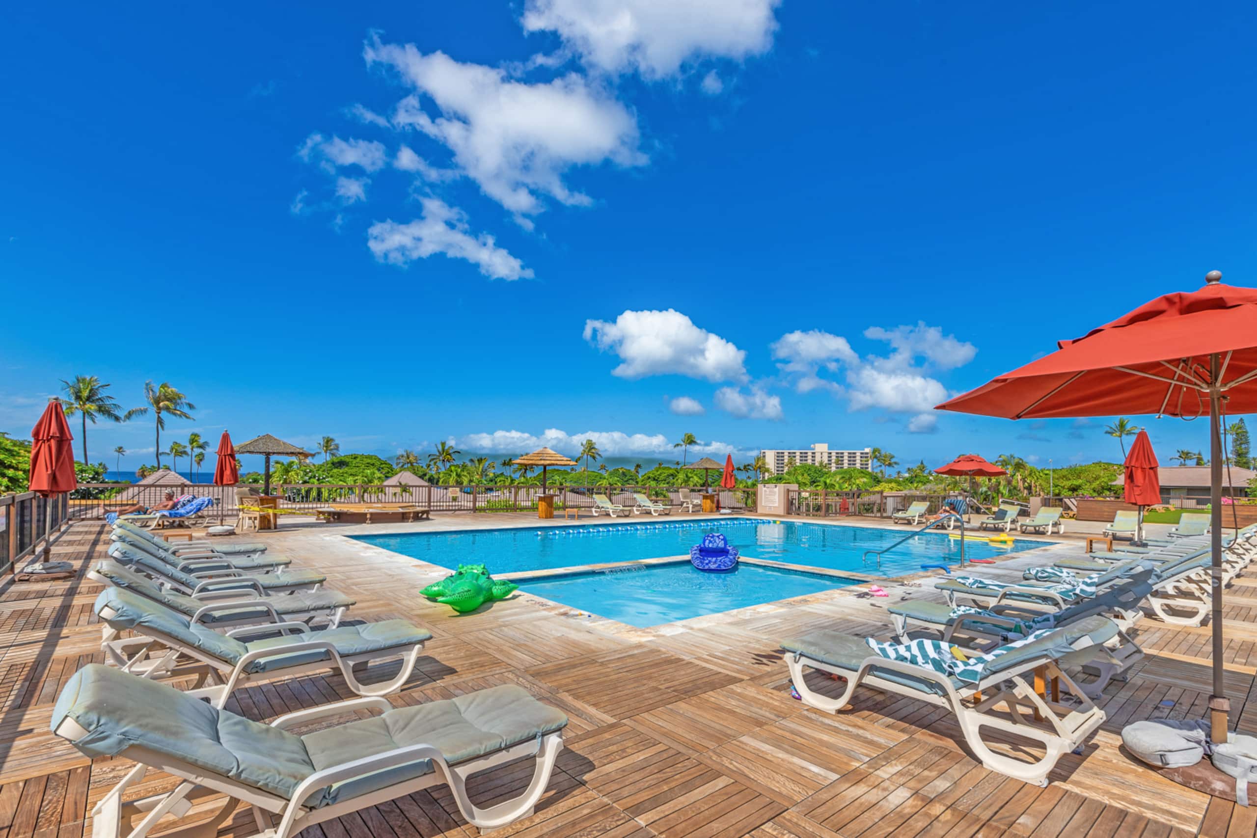 Home in Lahaina · ★4.57 · 1 bedroom · 2 beds · 2 baths - Image 31