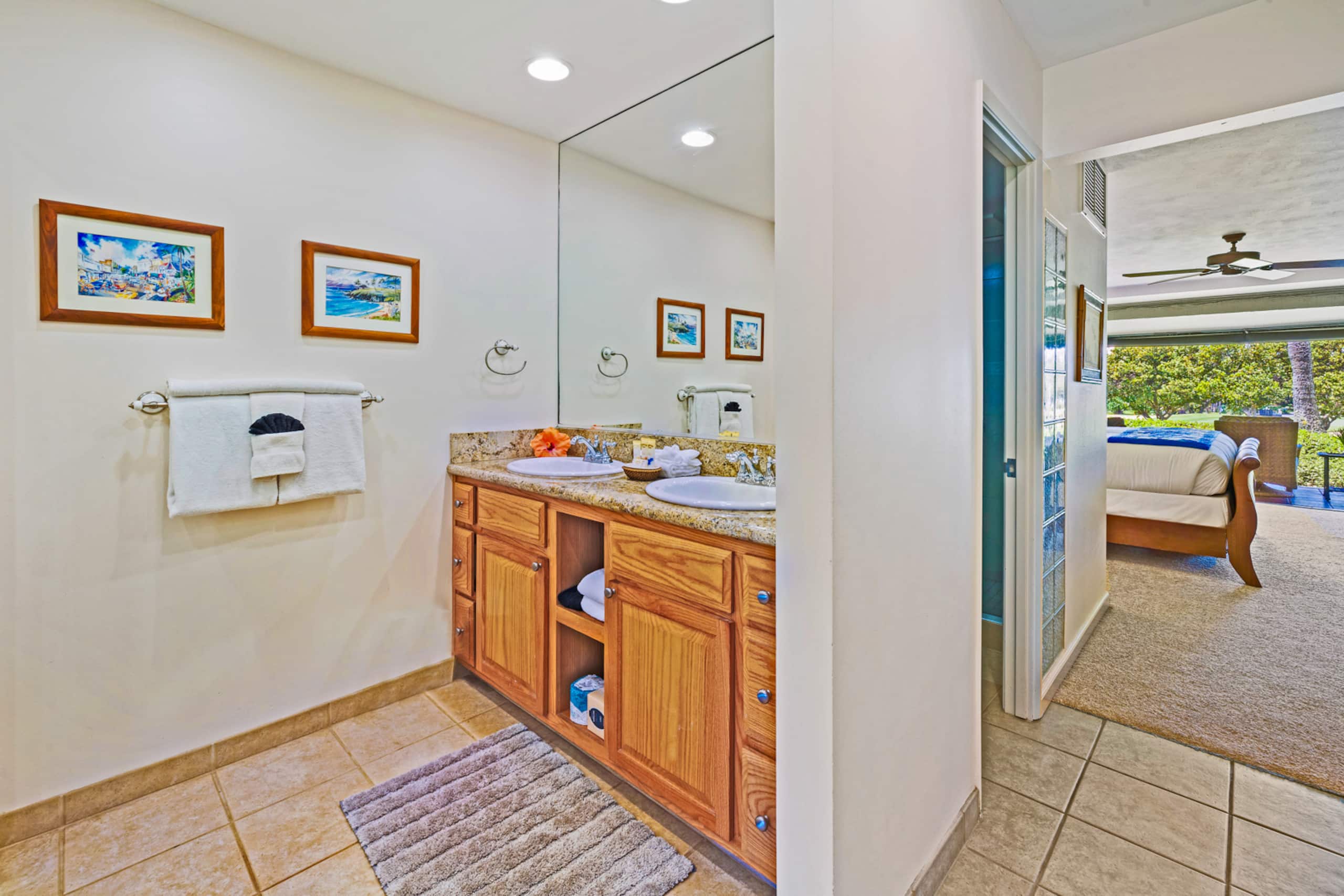 Home in Lahaina · ★4.57 · 1 bedroom · 2 beds · 2 baths - Image 8
