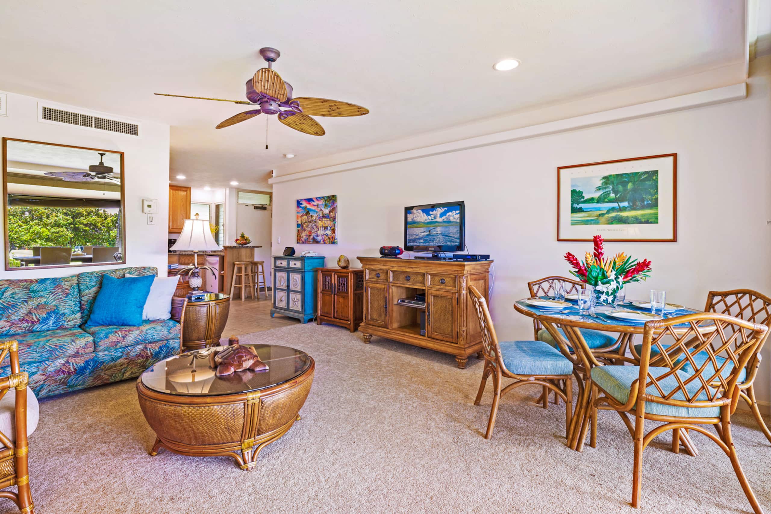 Home in Lahaina · ★4.57 · 1 bedroom · 2 beds · 2 baths - Image 2