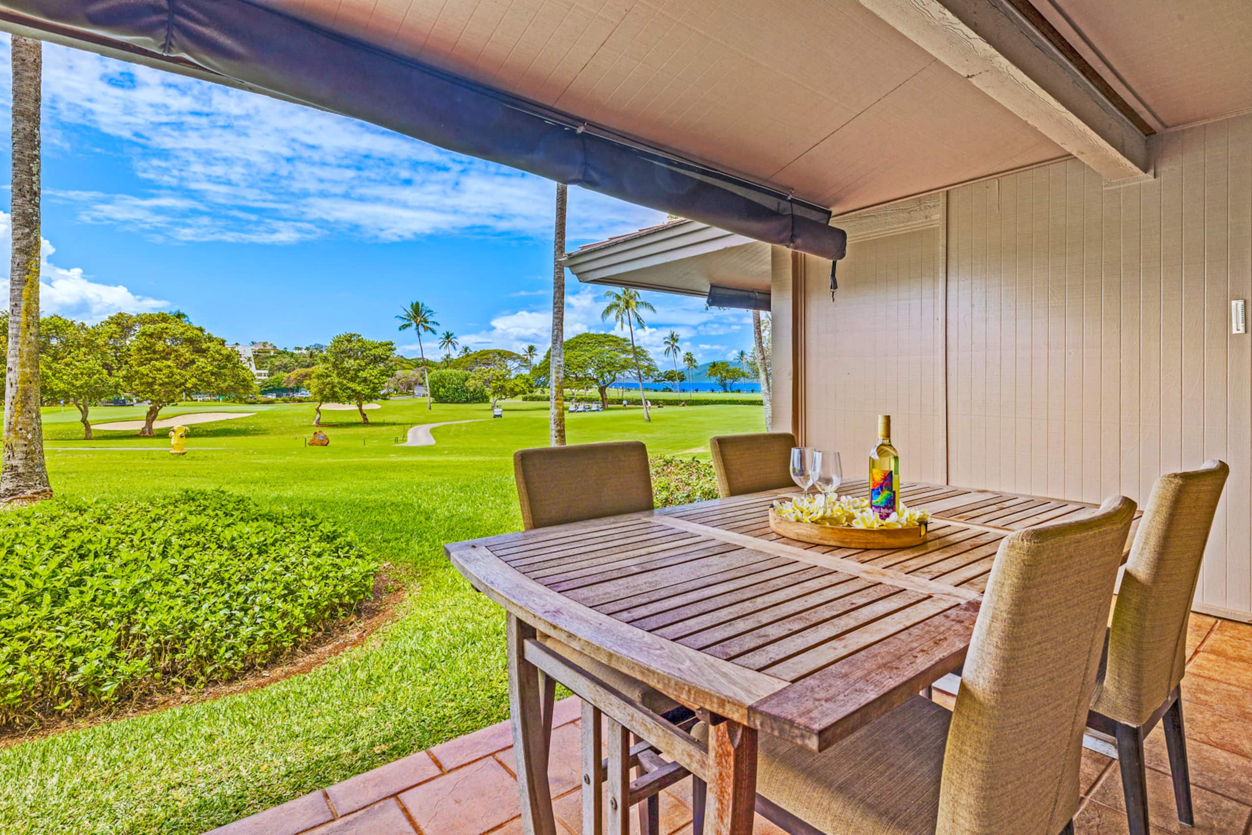 Home in Lahaina · ★4.57 · 1 bedroom · 2 beds · 2 baths - Image 15