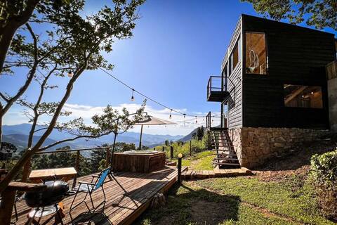 Cabana Cervo - with hot tub