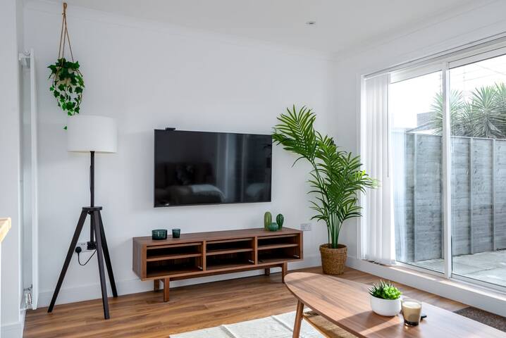 Primrose Hill to Camden beautiful duplex gallery image 3