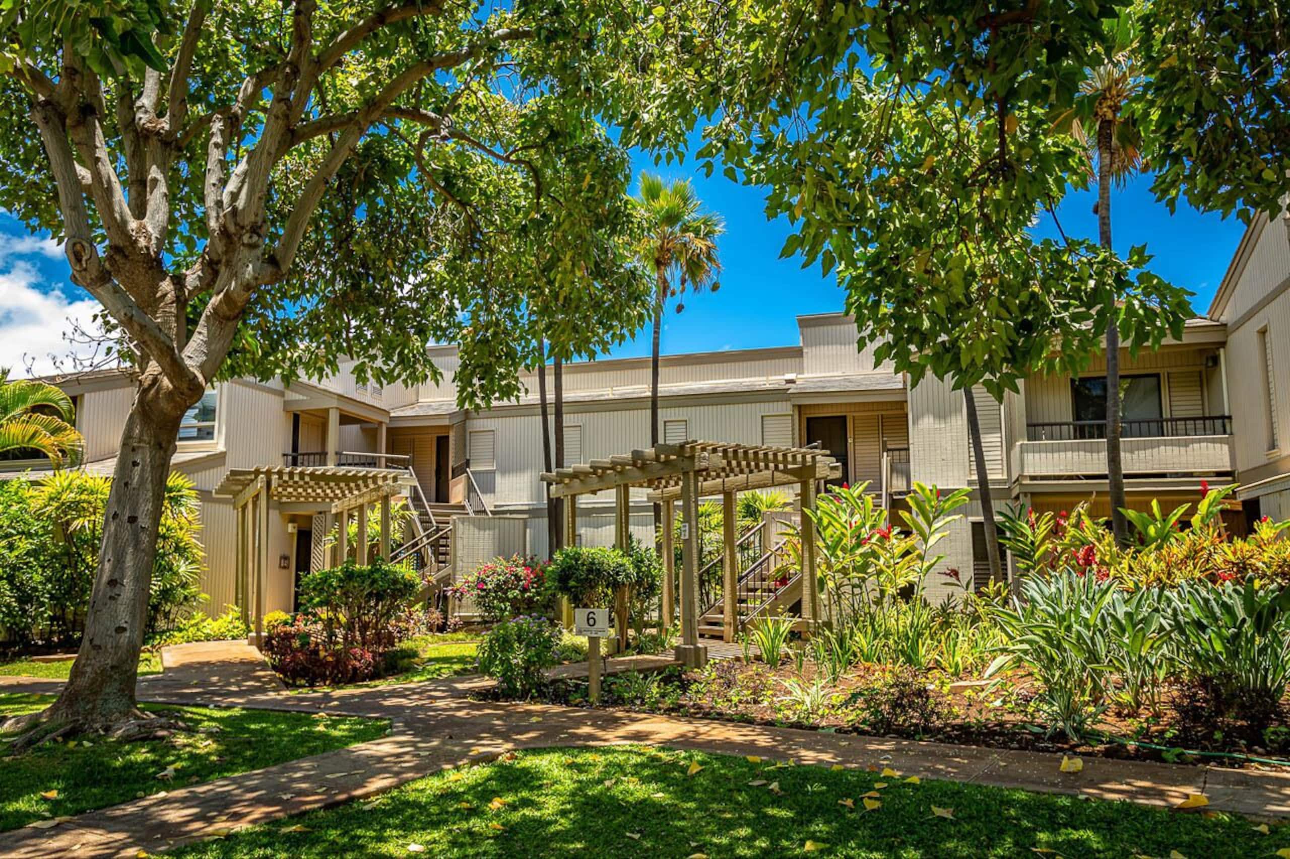 Condo in Wailea · ★4.95 · 1 bedroom · 2 beds · 2 baths - Image 33