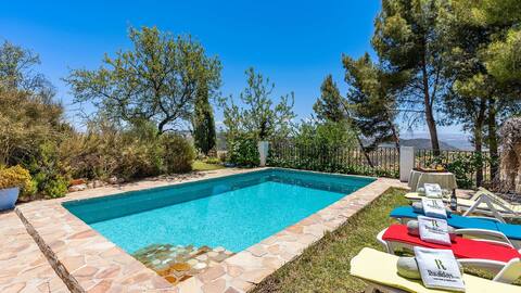 Cortijo La Alberquilla Íllora by Ruralidays