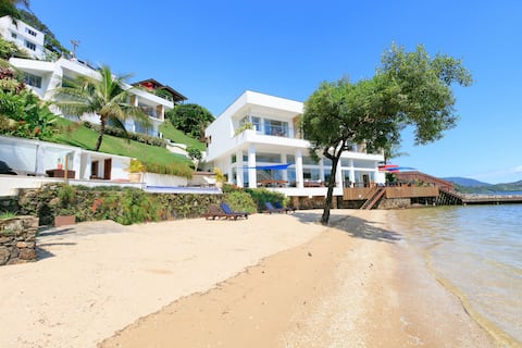Beautiful luxury villa in Angra dos Reis - Ang002