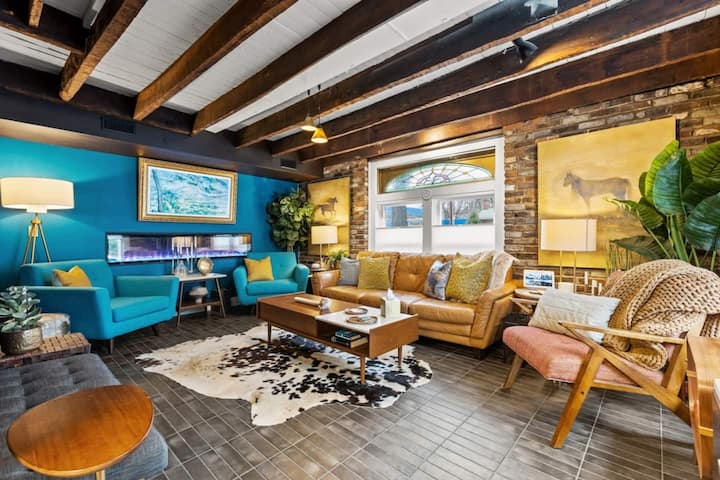 The Carriage House