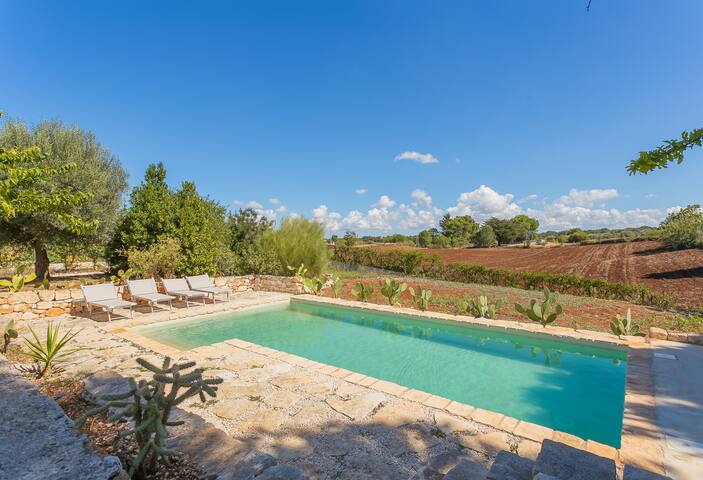 Trullo Martina Franca, amazing view, 3 bed, pool gallery image 2