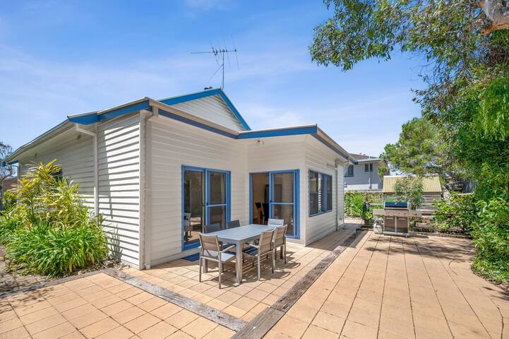 Esplanade Premium 33 gallery image 5