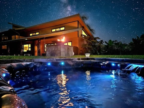 Oceanfront gated estate w/heated saltwater pool.