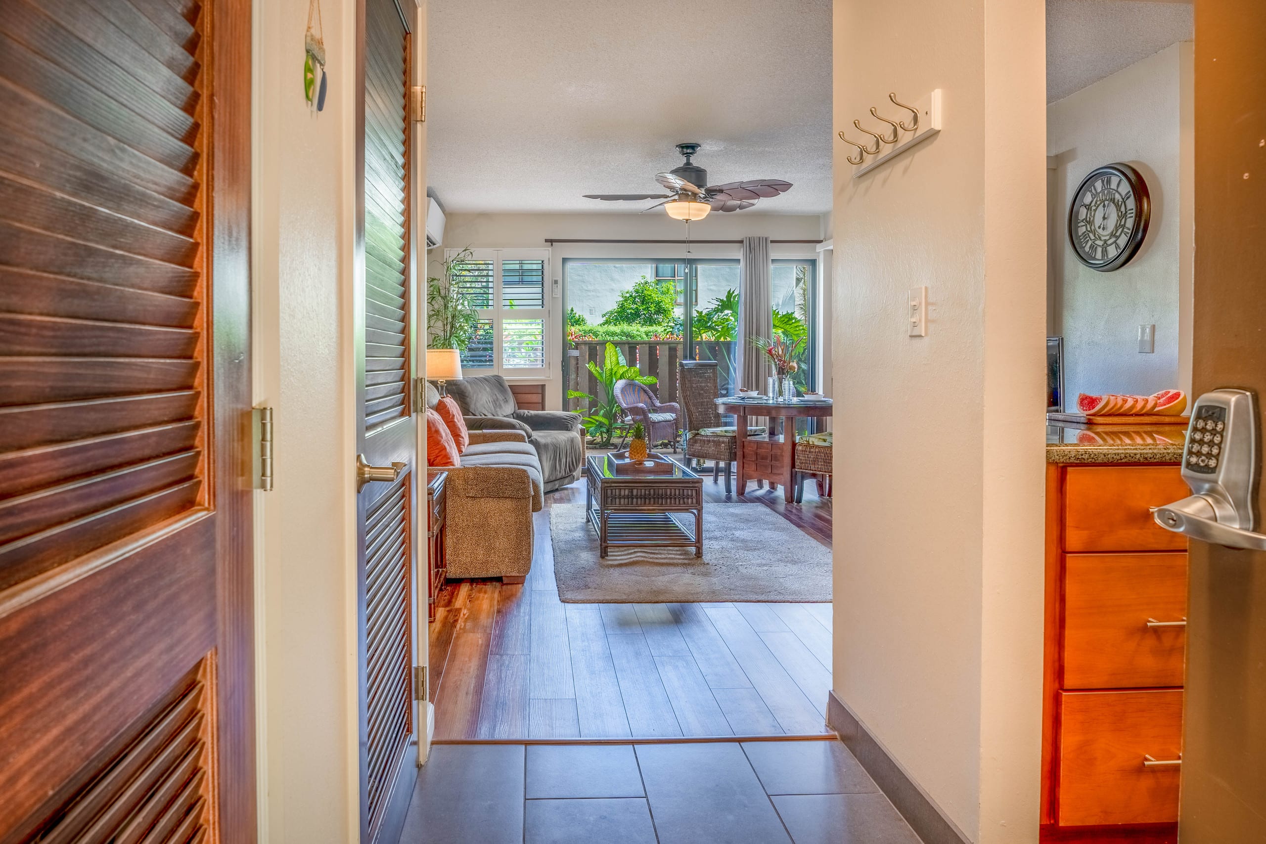 Condo in Wailuku · ★4.83 · 1 bedroom · 2 beds · 1 shared bath - Image 28