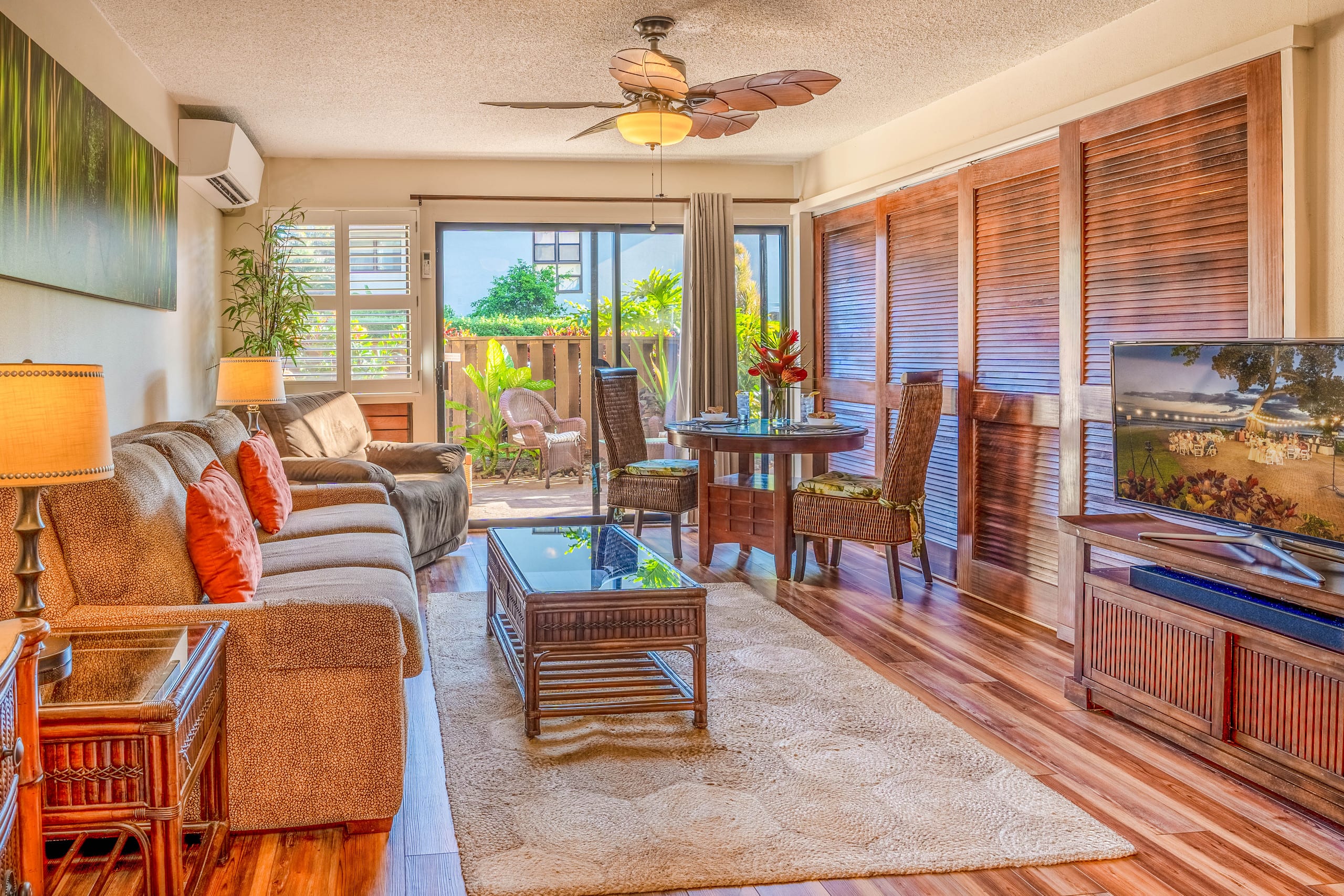 Condo in Wailuku · ★4.83 · 1 bedroom · 2 beds · 1 shared bath - Image 10