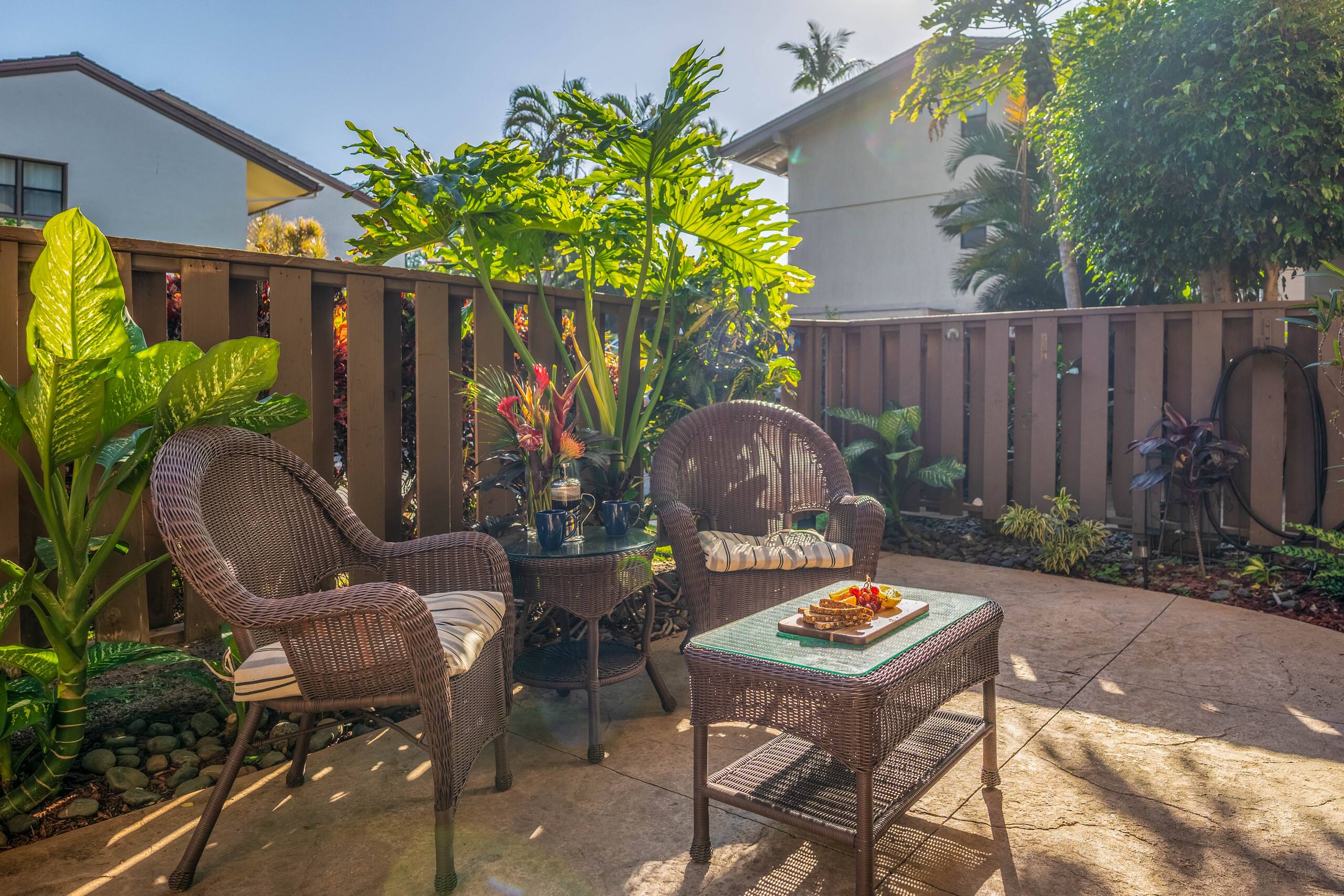 Condo in Wailuku · ★4.83 · 1 bedroom · 2 beds · 1 shared bath - Image 7