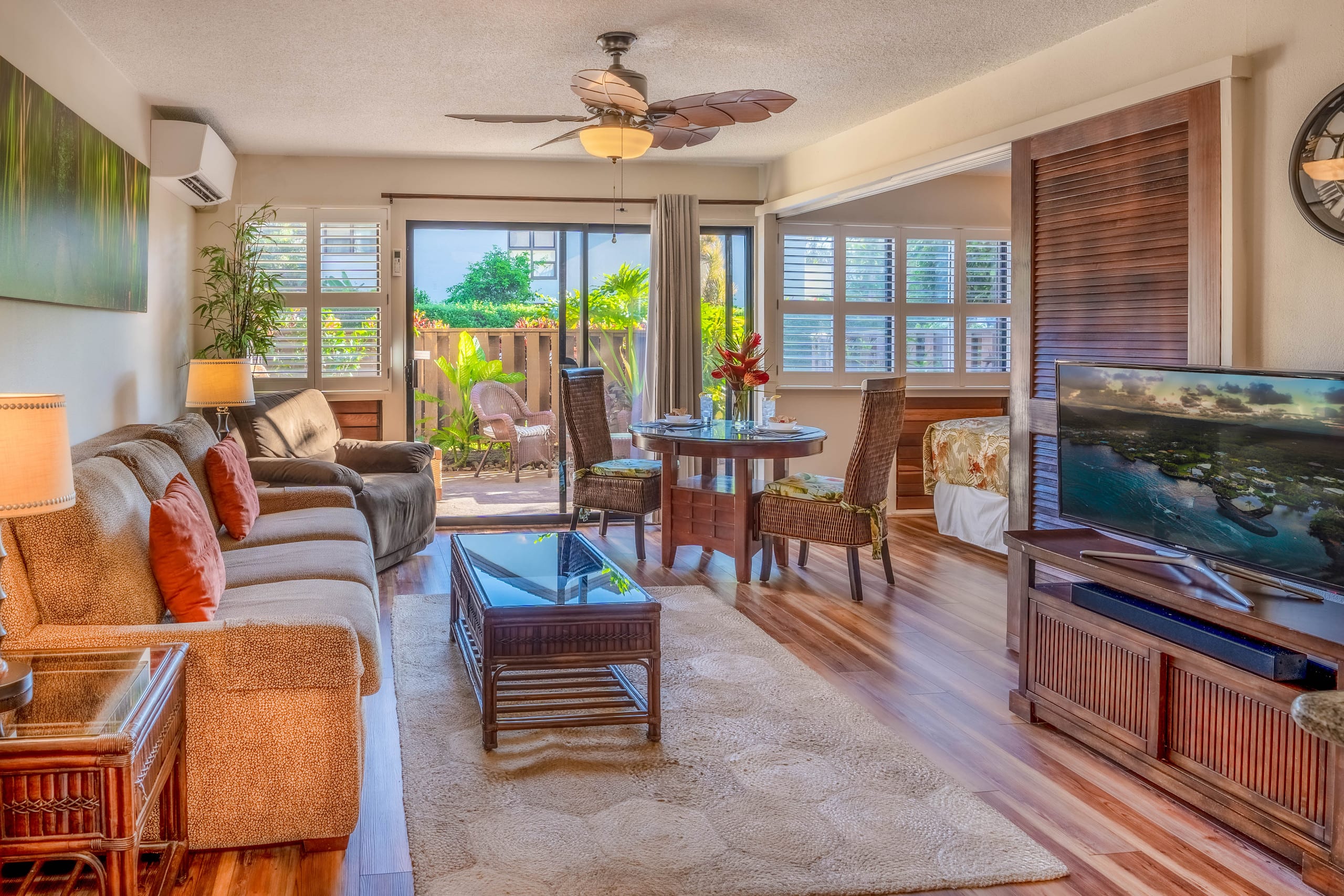 Condo in Wailuku · ★4.83 · 1 bedroom · 2 beds · 1 shared bath - Image 9