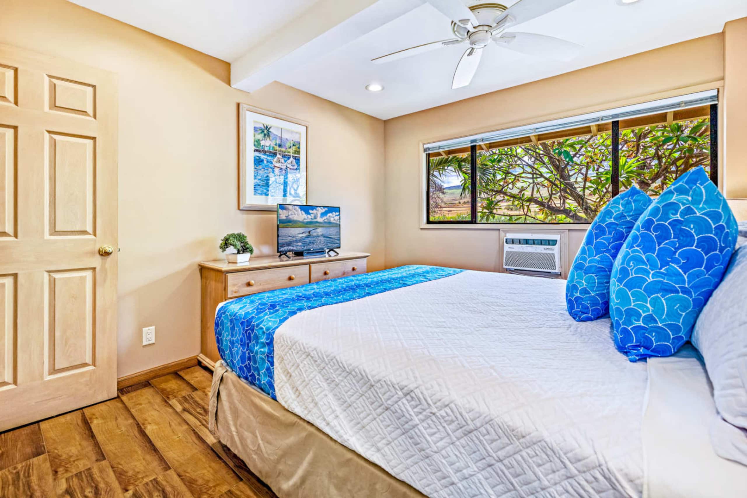 Townhouse in Lahaina · ★4.97 · 4 bedrooms · 5 beds · 3.5 baths - Image 37