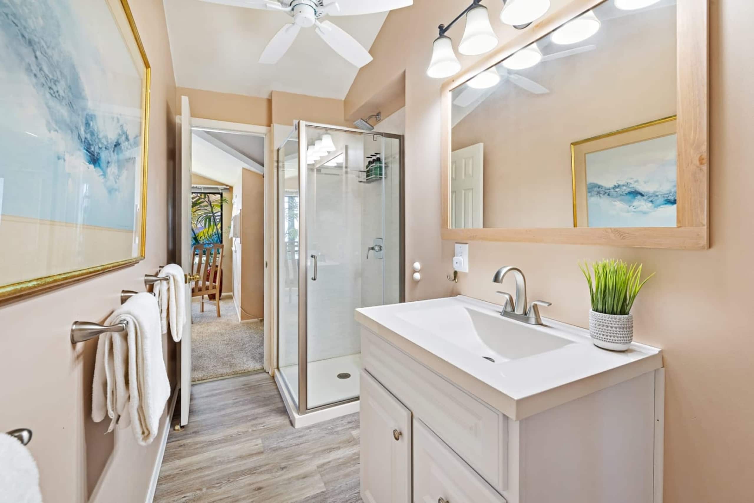 Townhouse in Lahaina · ★4.97 · 4 bedrooms · 5 beds · 3.5 baths - Image 25