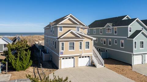 Sandbox 8 Bedroom Home w/ Private Heated Pool!