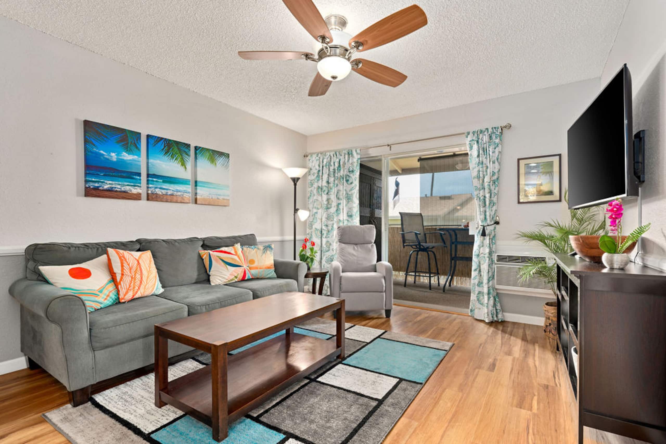 Condo in Kailua-Kona · ★4.33 · 2 bedrooms · 3 beds · 1 bath - Image 23