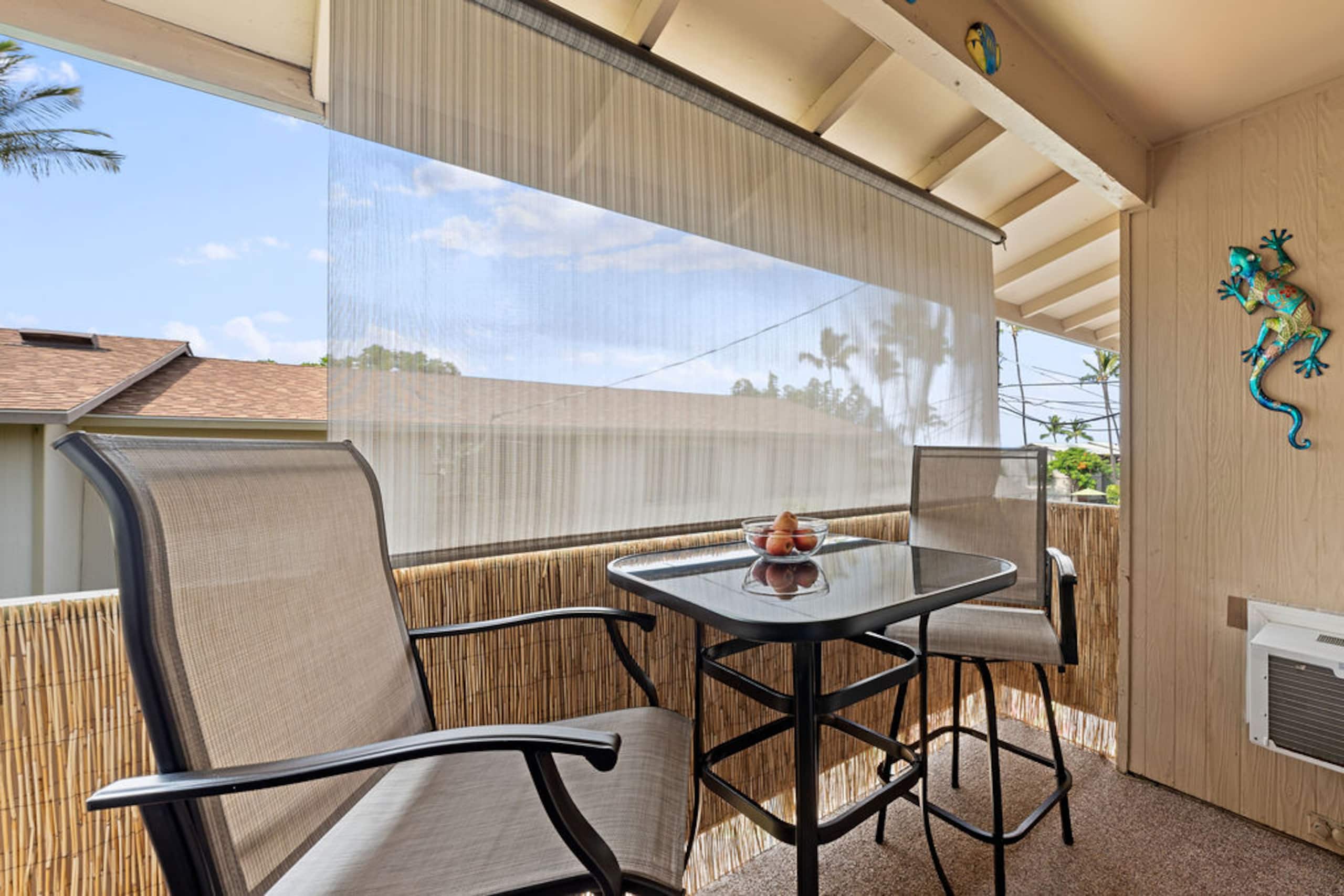 Condo in Kailua-Kona · ★4.33 · 2 bedrooms · 3 beds · 1 bath - Image 20