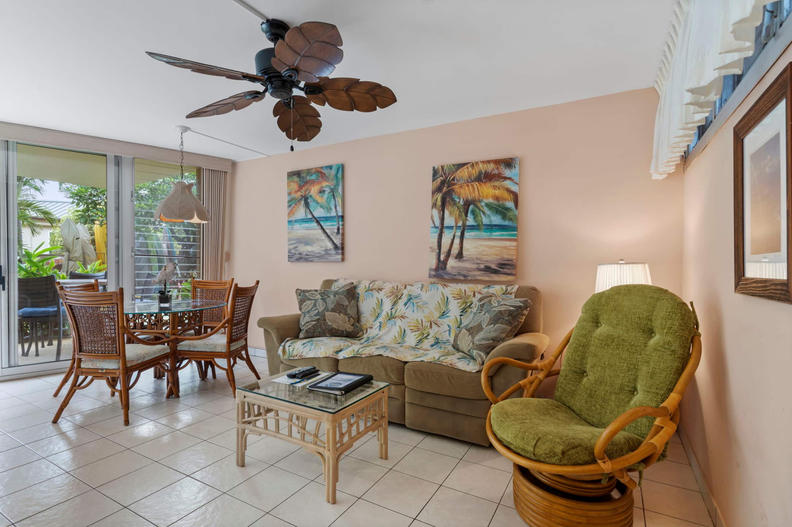 Condo in Kihei · ★4.58 · 2 bedrooms · 4 beds · 2 shared baths - Image 4
