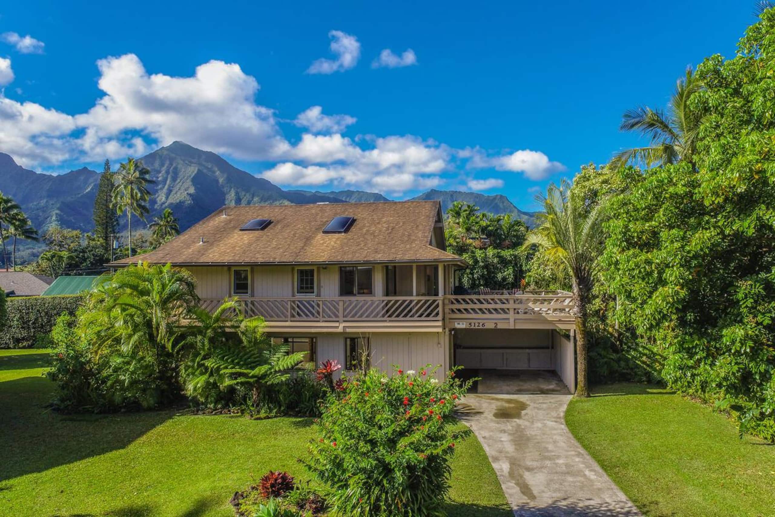 Home in Hanalei · ★4.29 · 2 bedrooms · 4 beds · 2 baths - Image 38