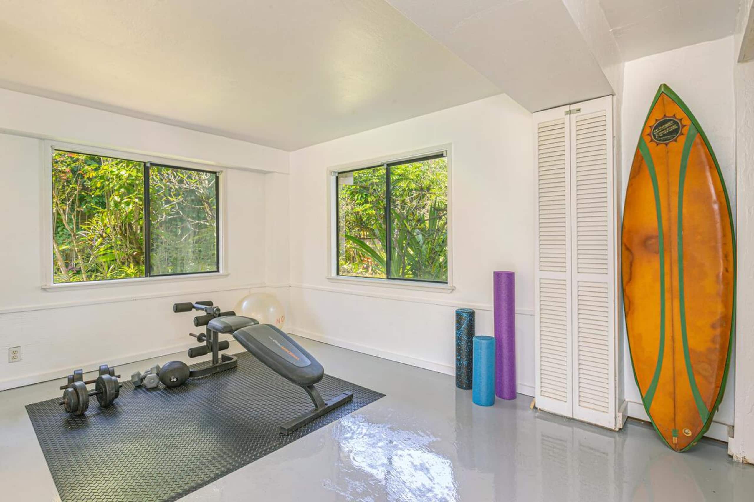 Home in Hanalei · ★4.29 · 2 bedrooms · 4 beds · 2 baths - Image 13