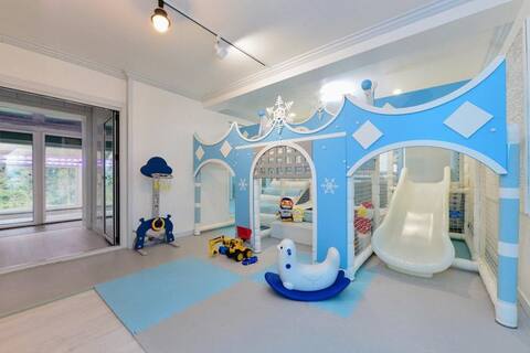 Where have you been? Venus Room, Venus (Kids Full Villa)