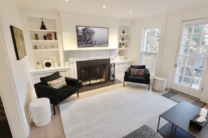 Home Sweet City managed Airbnb listing 1