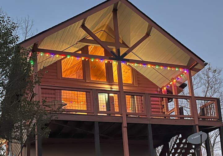 Wonderful Mountain Cabin For A Romantic Scape ! - Pigeon Forge, TN