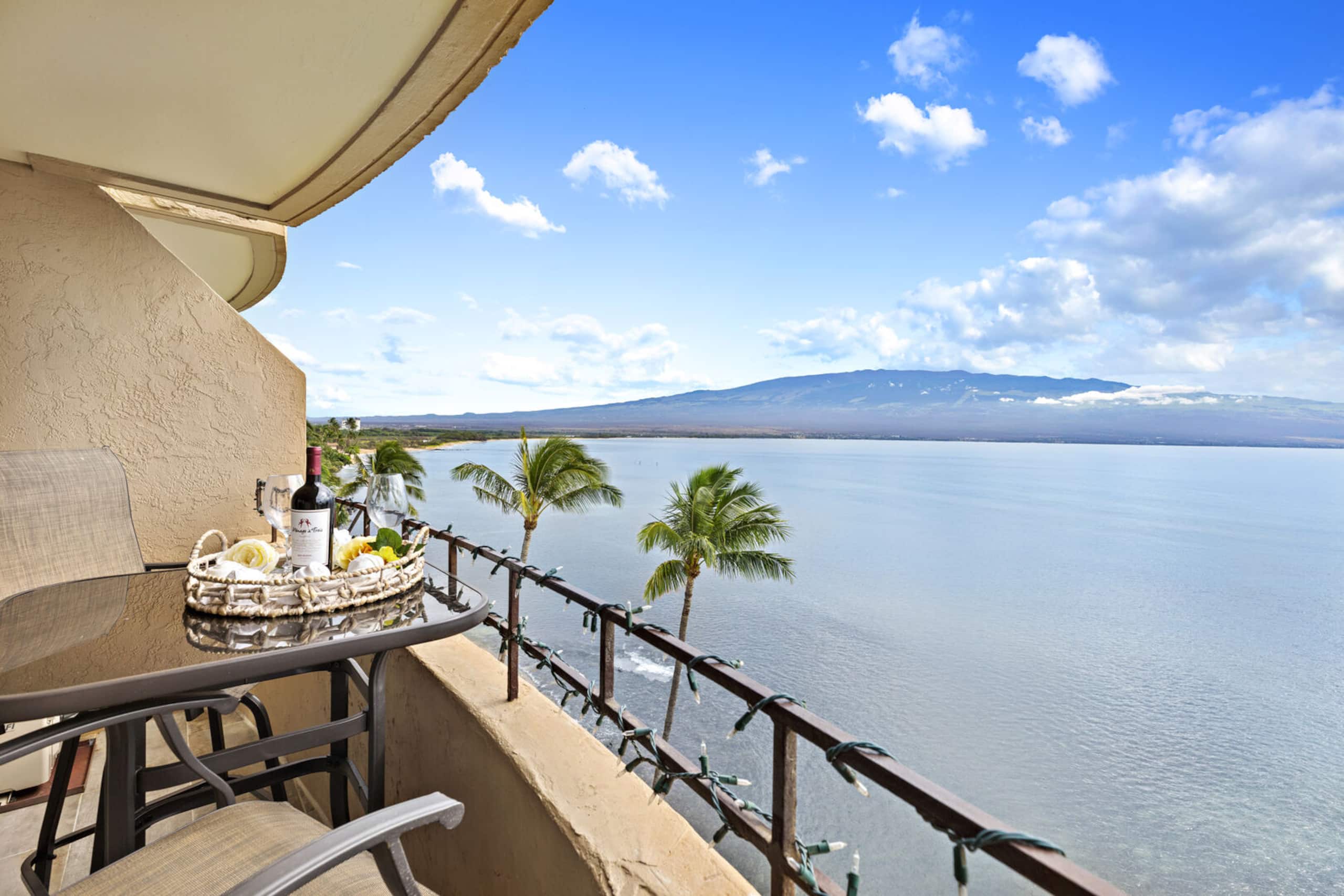 Condo in Wailuku · ★4.73 · 1 bedroom · 2 beds · 1 bath - Image 3