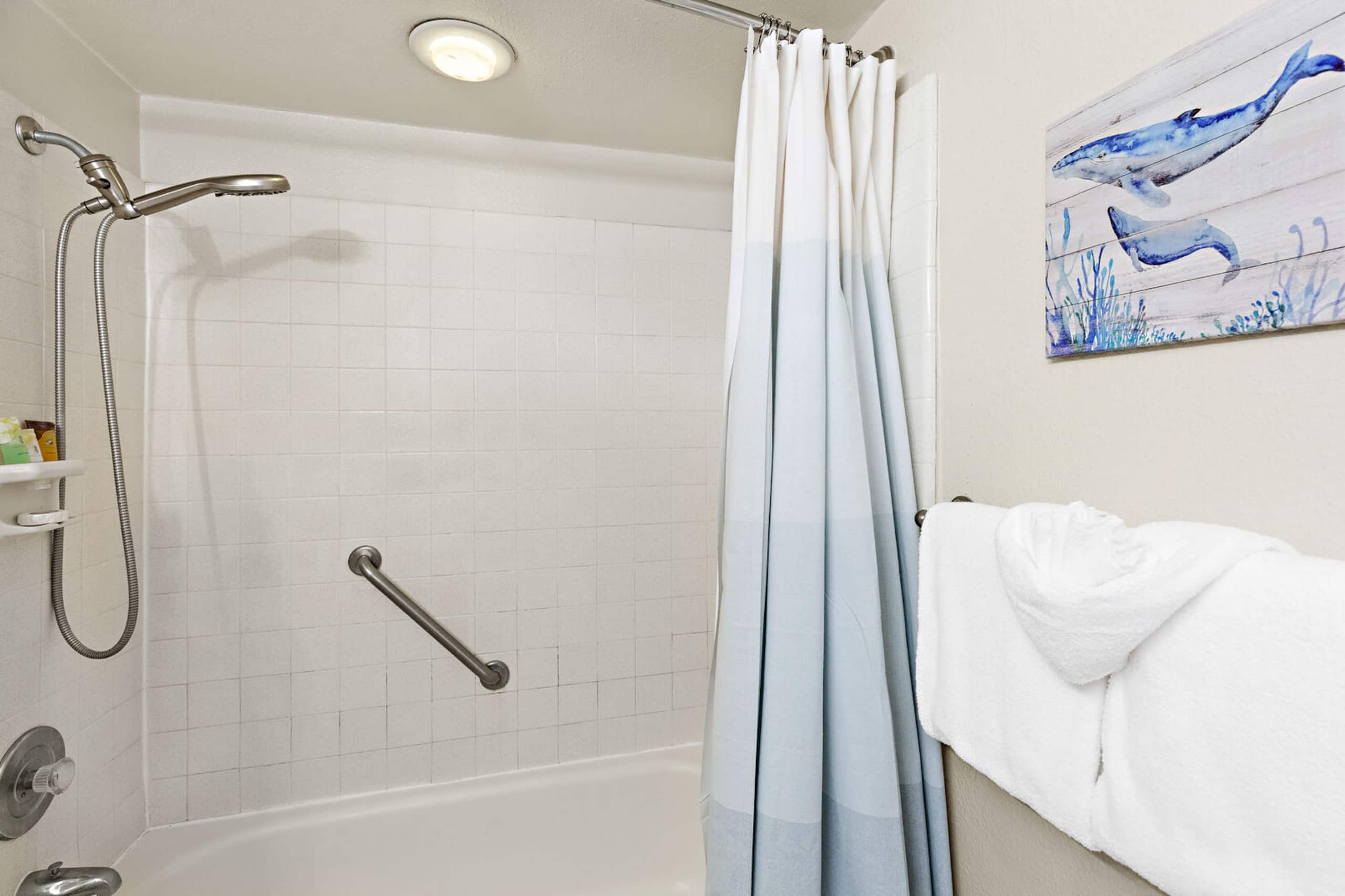 Condo in Wailuku · ★4.73 · 1 bedroom · 2 beds · 1 bath - Image 20