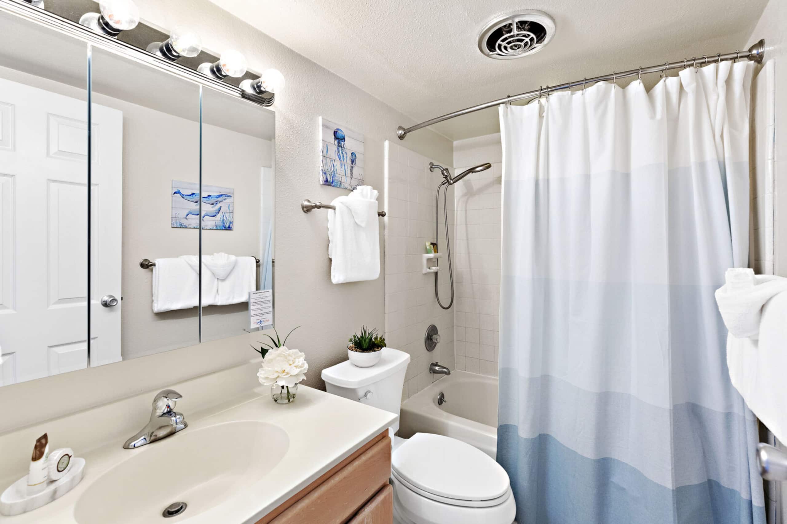 Condo in Wailuku · ★4.73 · 1 bedroom · 2 beds · 1 bath - Image 19