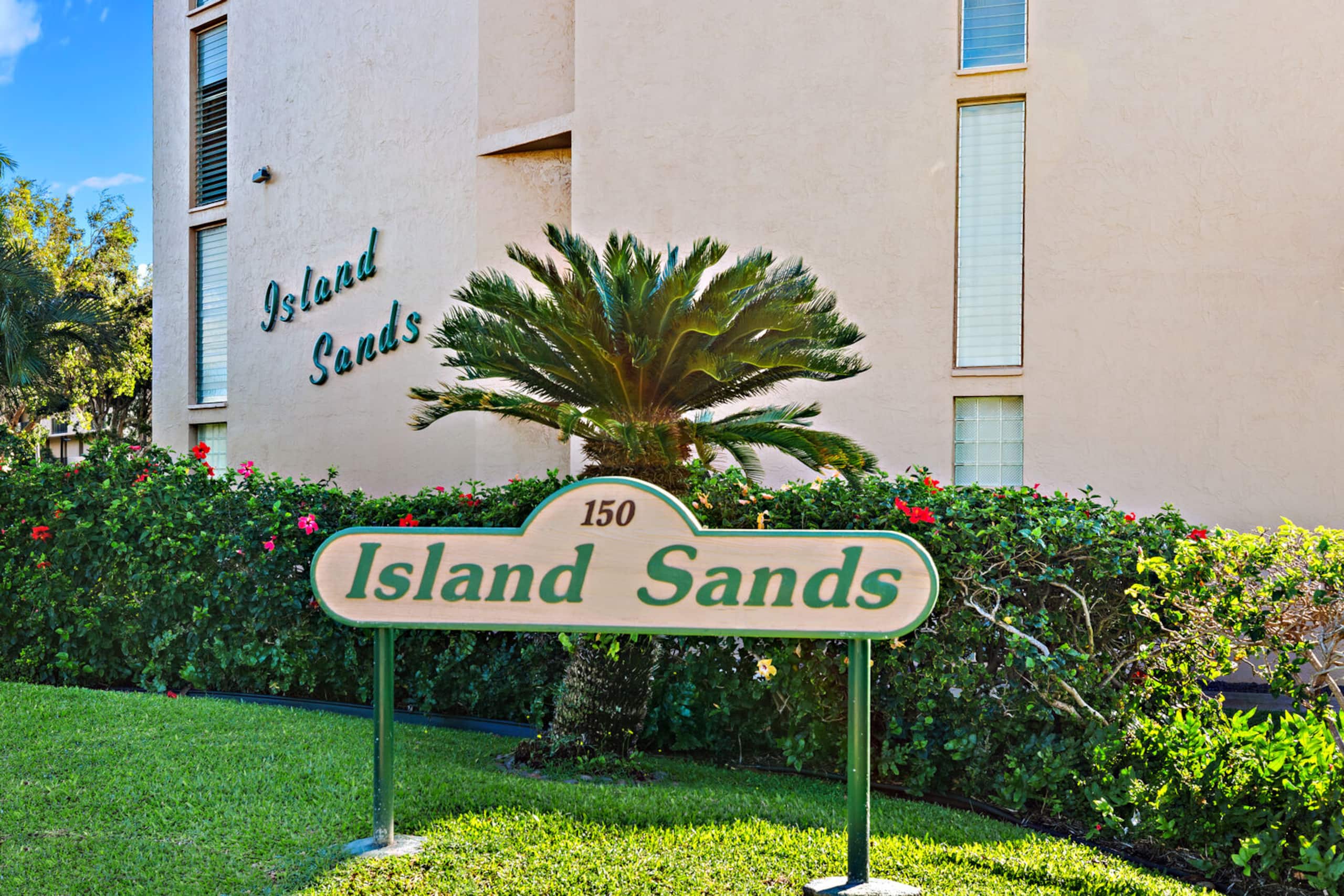 Condo in Wailuku · ★4.73 · 1 bedroom · 2 beds · 1 bath - Image 26