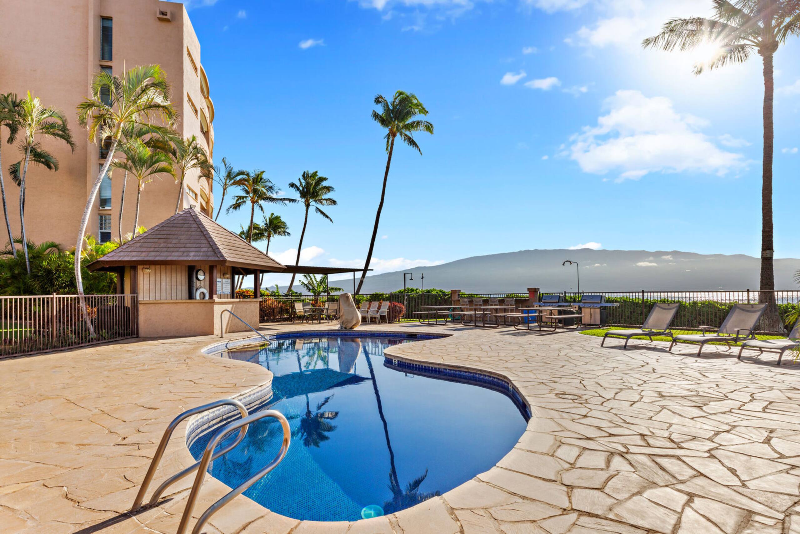 Condo in Wailuku · ★4.73 · 1 bedroom · 2 beds · 1 bath - Image 27