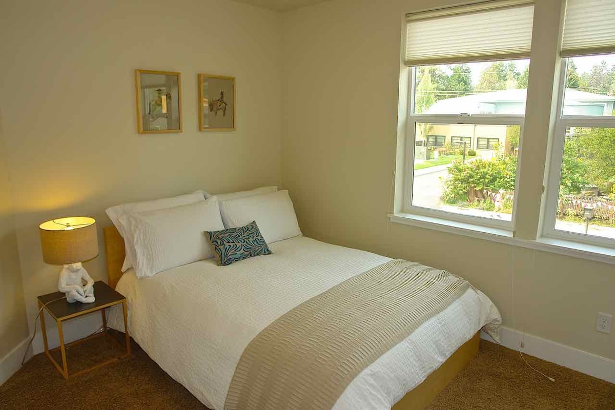 Втора спалня - двойно легло