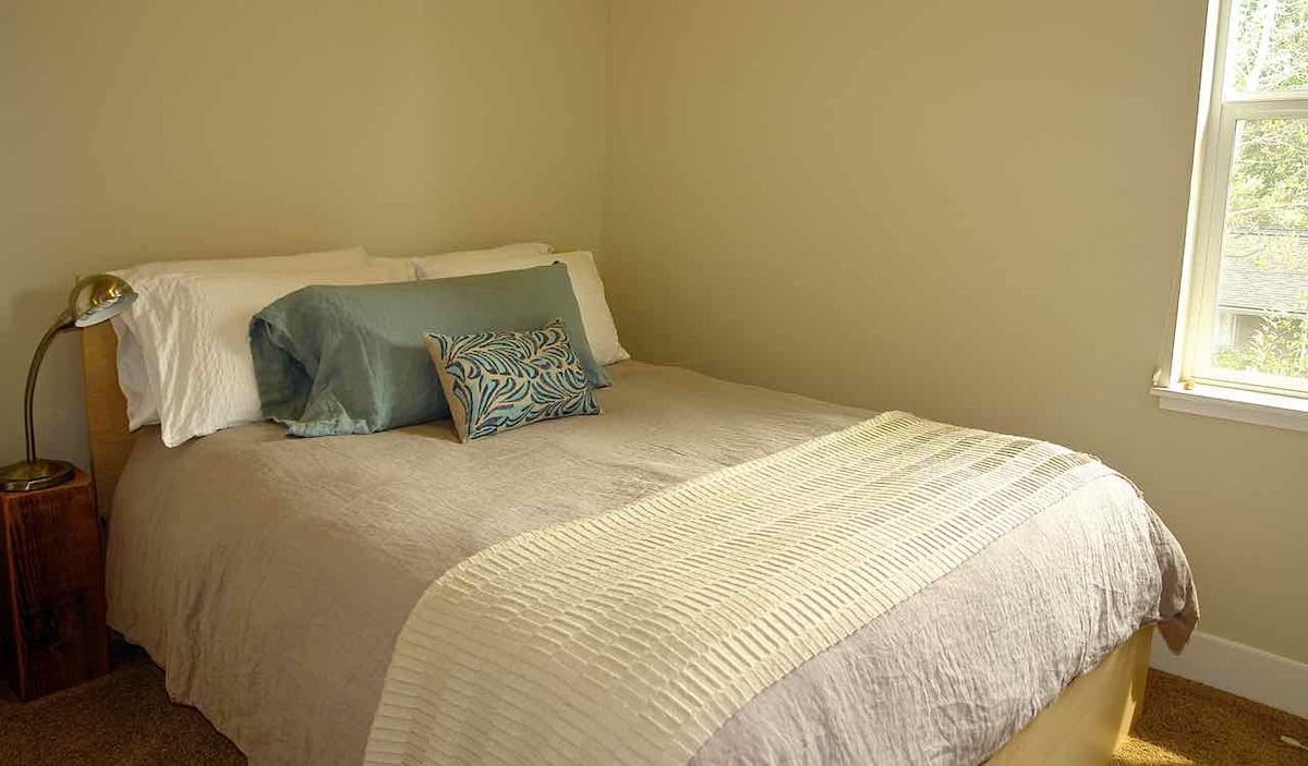 Трета спалня - пълно легло