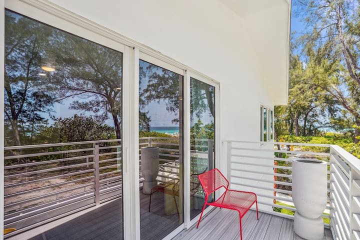 Mainsail Vacation Rentals managed Airbnb listing 2