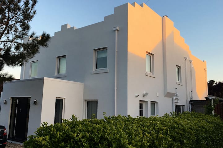 Seamark Beach House With Roof Terrace & Sea Views - Chichester