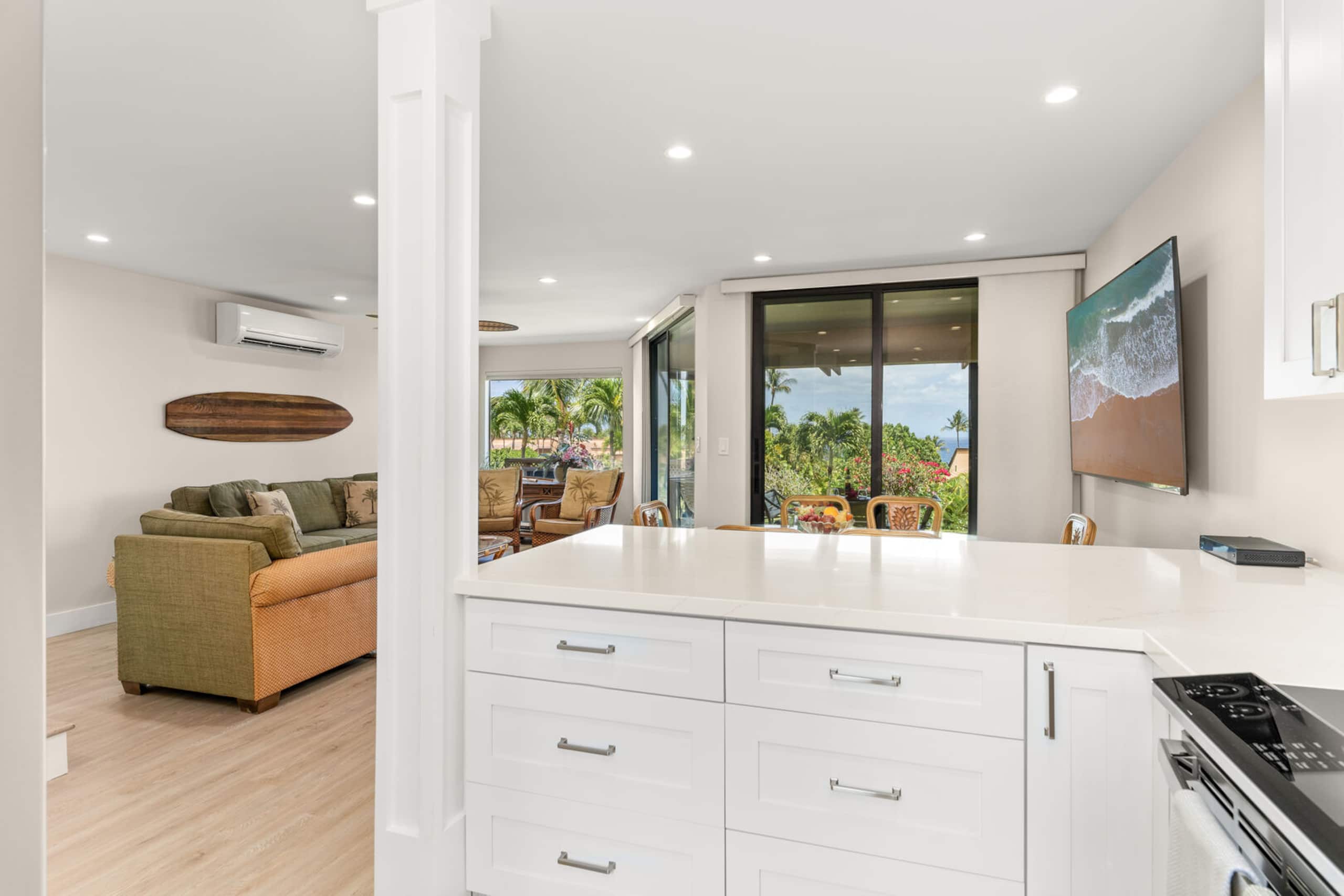 Condo in Kihei · ★4.9 · 2 bedrooms · 2 beds · 2.5 baths - Image 14