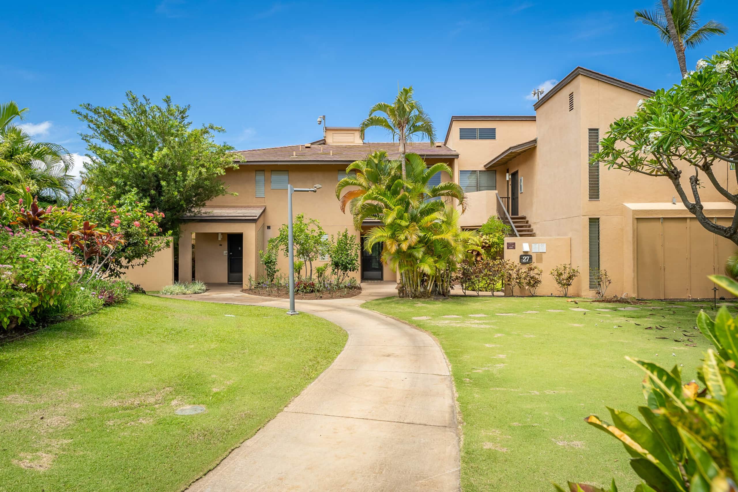 Condo in Kihei · ★4.9 · 2 bedrooms · 2 beds · 2.5 baths - Image 46